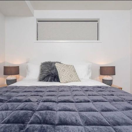 City Centre Apartment Close To Hagley Park Christchurch Esterno foto