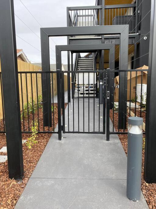 City Centre Apartment Close To Hagley Park Christchurch Esterno foto