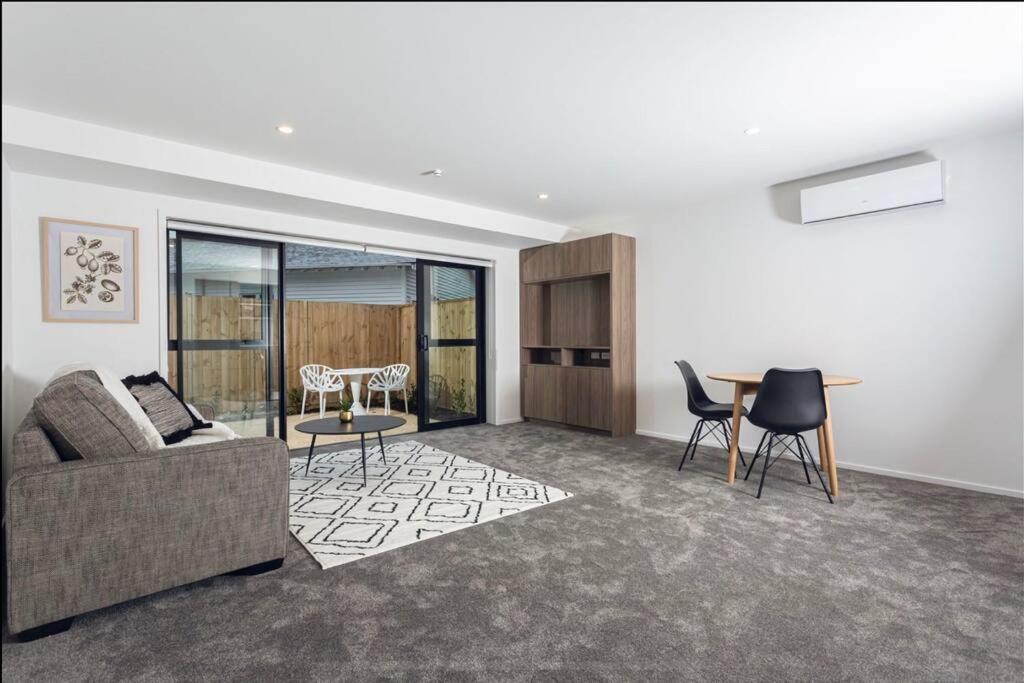 City Centre Apartment Close To Hagley Park Christchurch Esterno foto